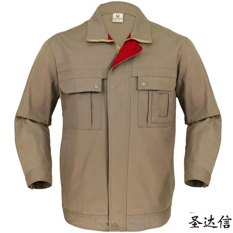 定做工作服和現貨工作服有什么區別？團體定做工作服有哪些好處？