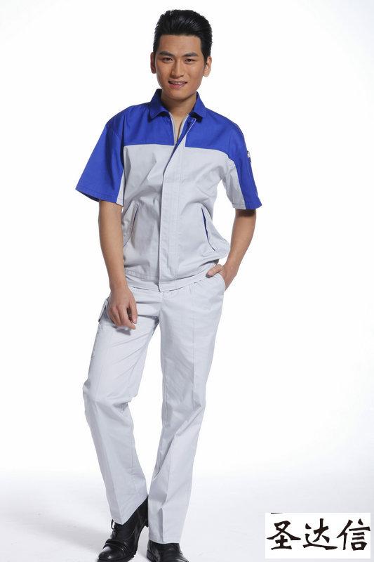 訂做工作服為什么要選擇正規(guī)廠家?訂做時需要注意哪些?